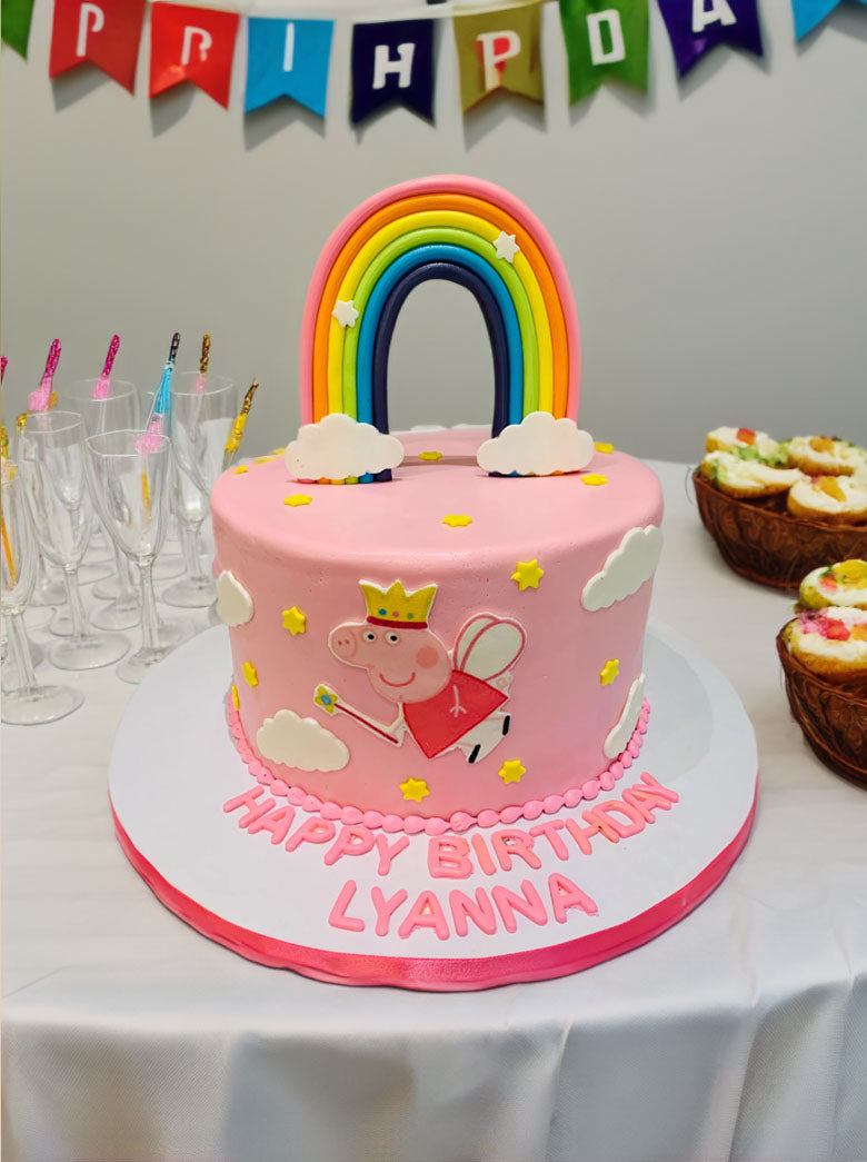 Peppa Pig Rainbow Fondant Cake