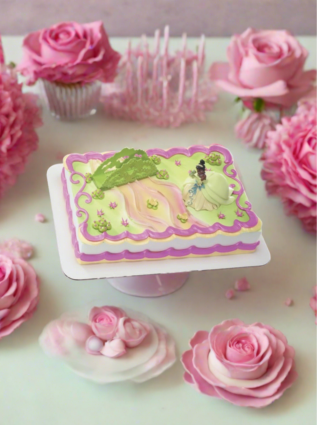 Princess Tiana & Frog Cake