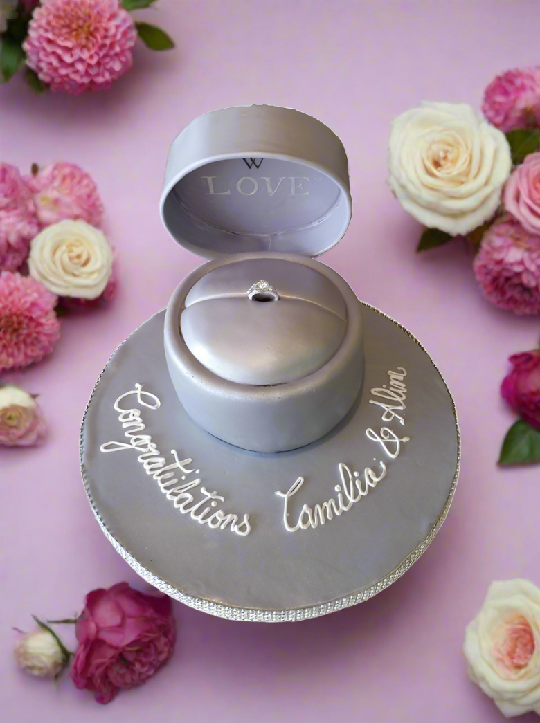 Ring Fondant Cake