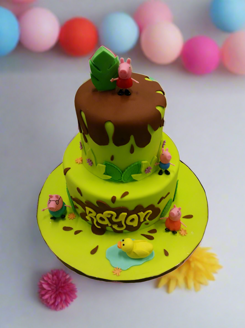 Royan Peppa Pig Fondant Cake