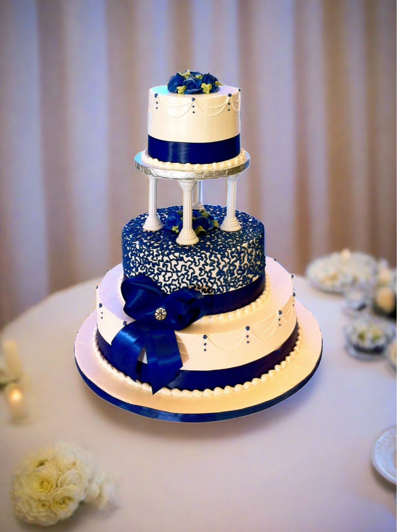 Taylor Elegant Wedding Cake