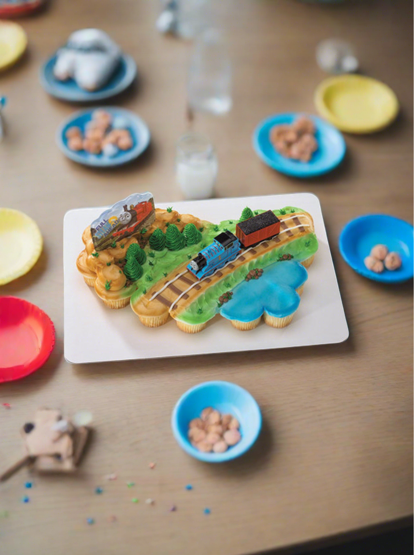 Thomas & Friends Coal Car Cupcakes