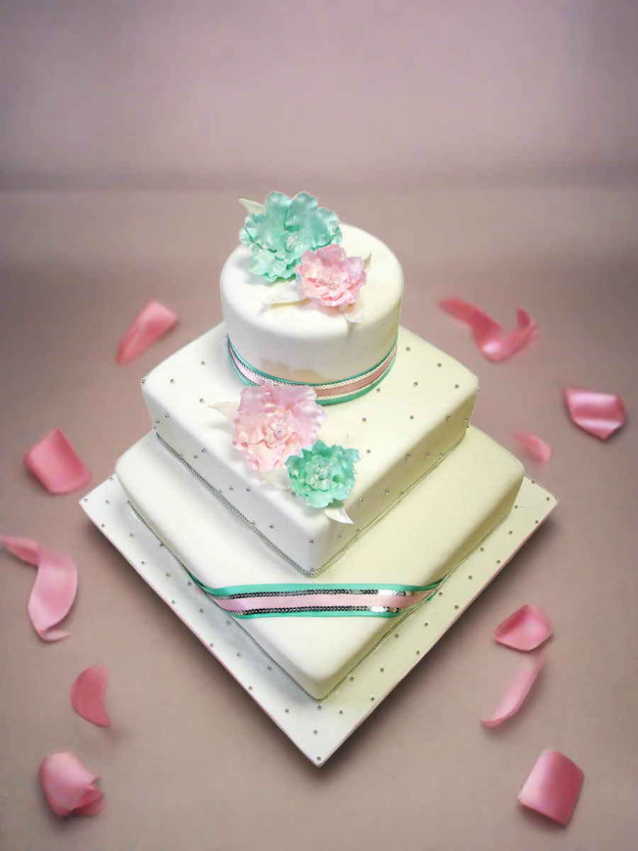 Evelyn Creative Wedding Cake
