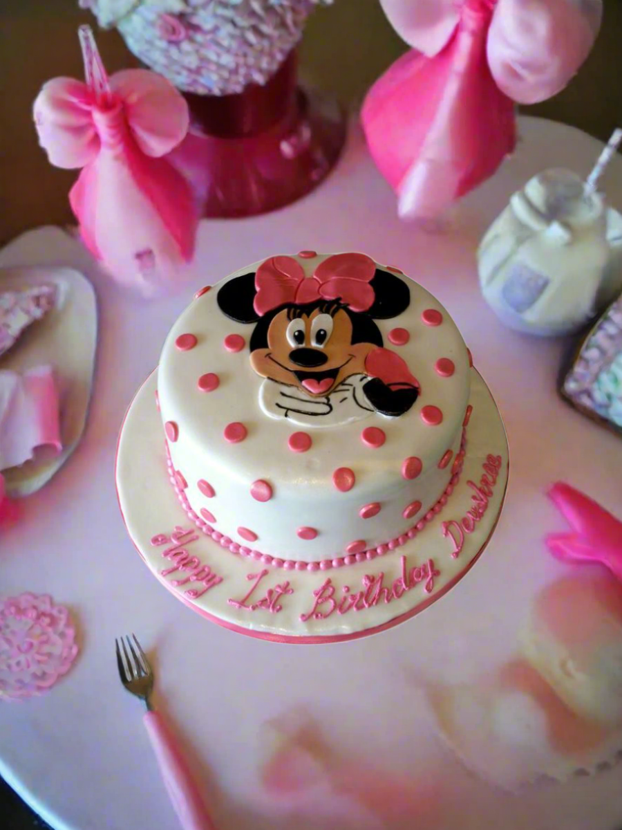 Devshree Minnie Birthday Cake