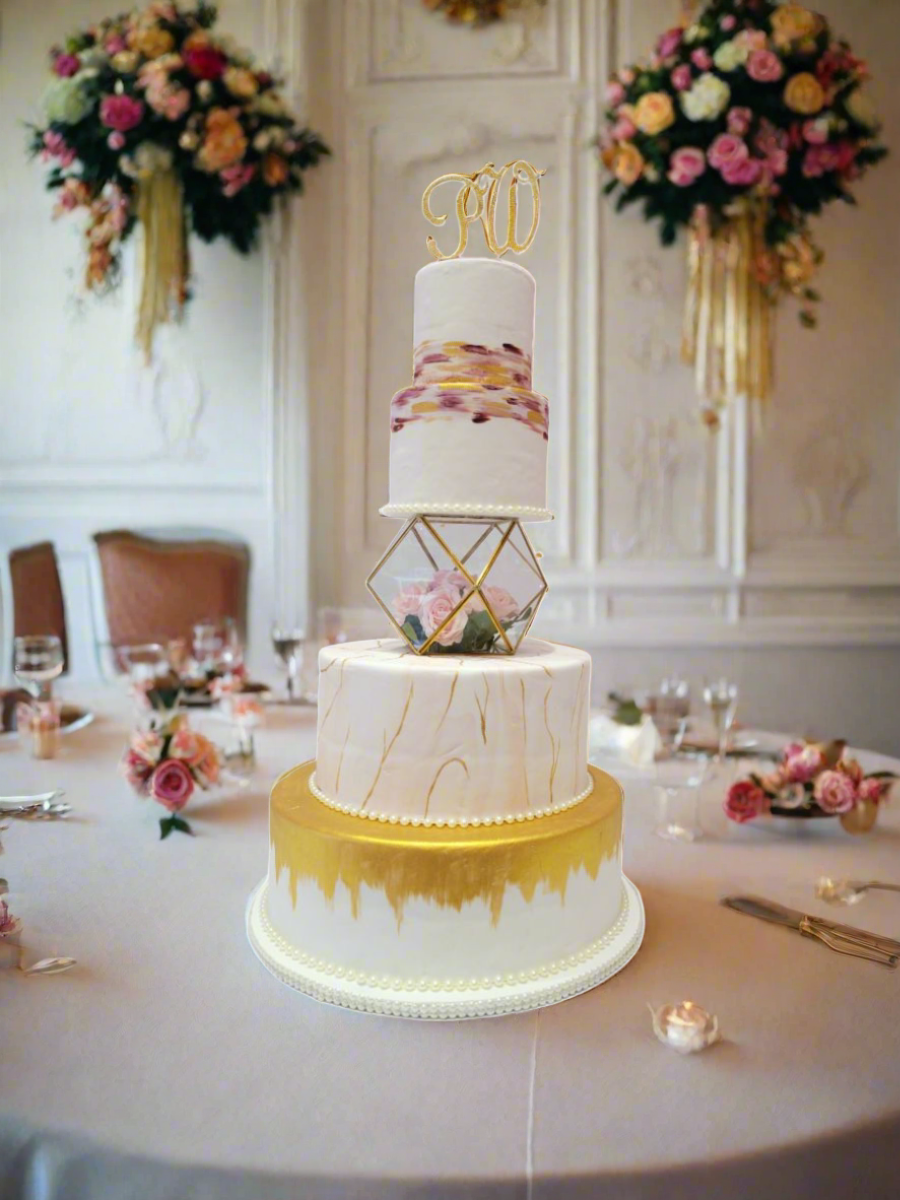 Rosy Pink & Gold Wedding Cake