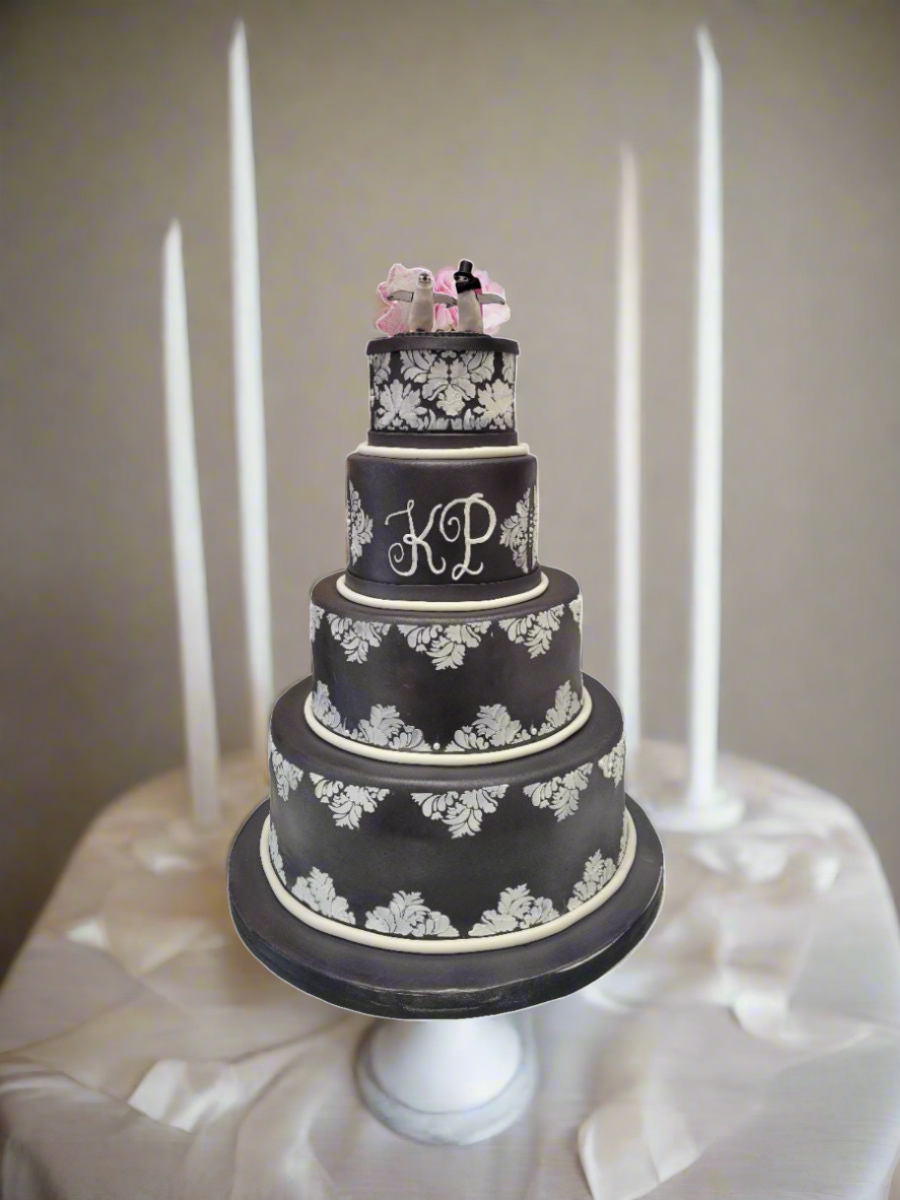 Black & White Wedding Cake