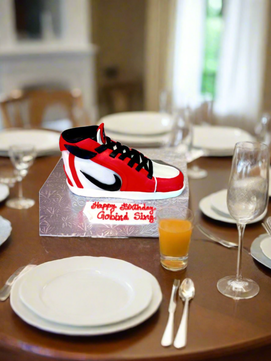 Gobind Shoe Cake