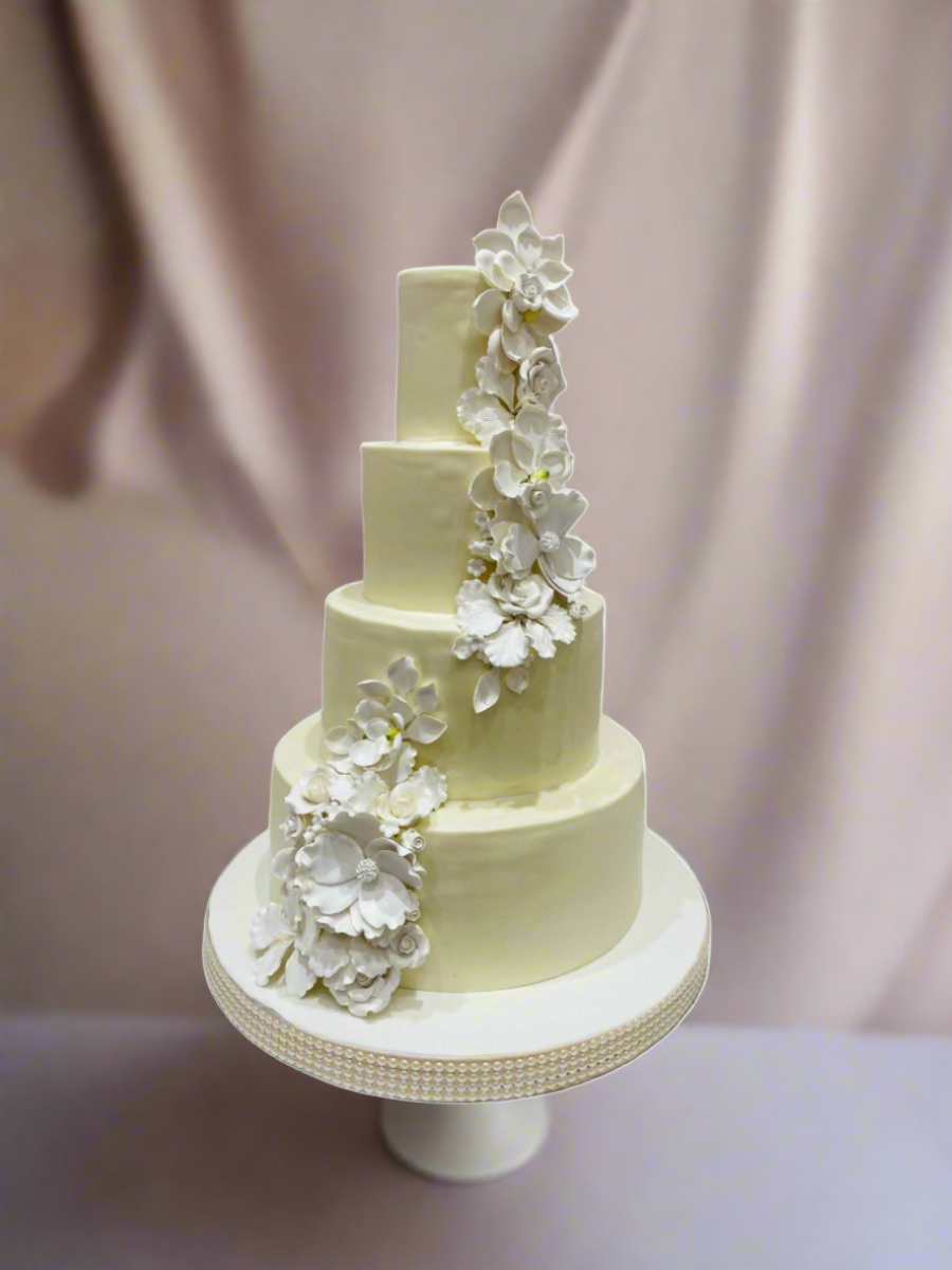 Shreya Fondant Wedding Cake