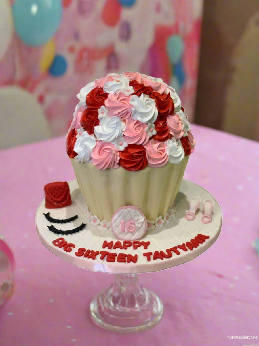 Cupcake Molded Cake