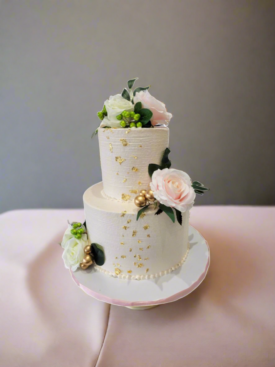 Berlin Ivory Wedding Cake
