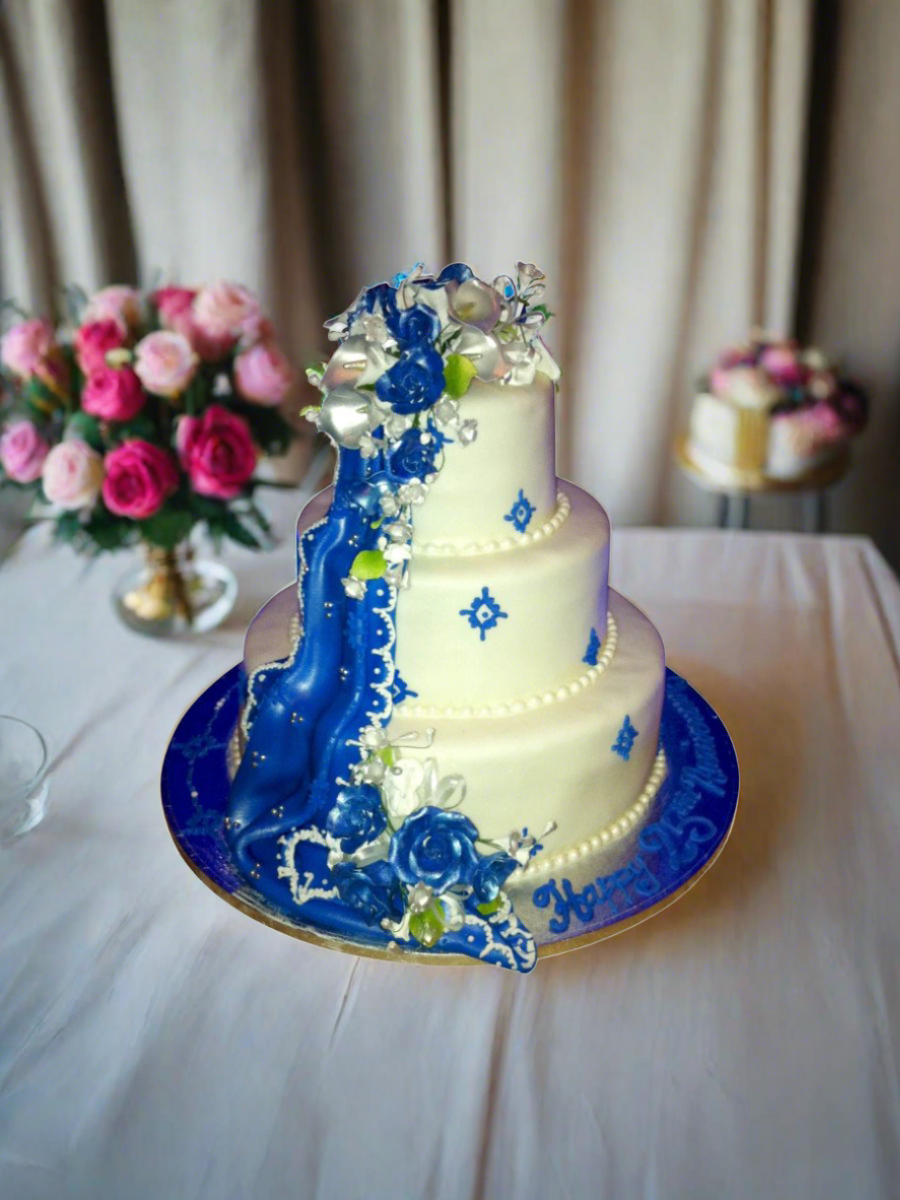 Eva Wedding Cake