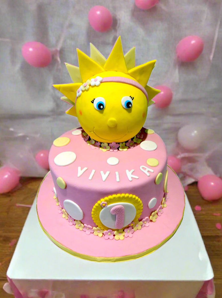Vivika 1St Birthday Cake