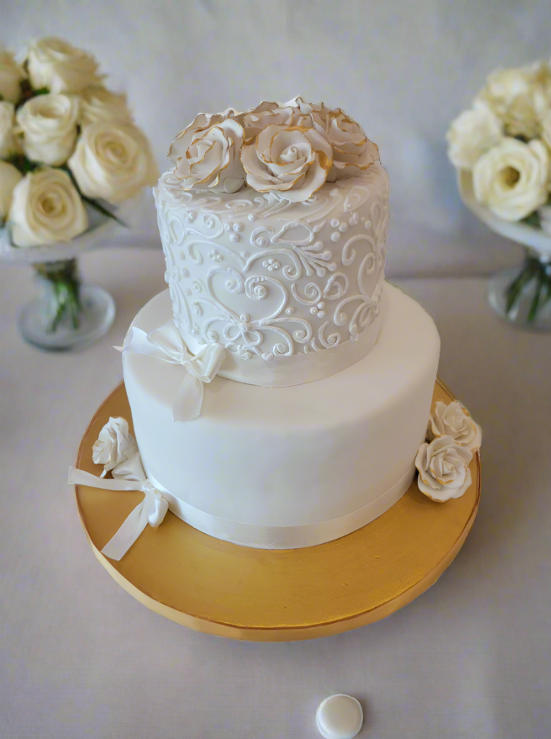 White And Gold Fondant Tiered Cake