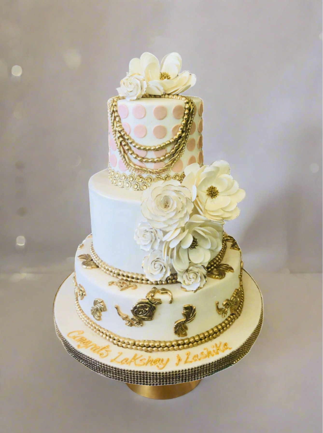 White & Gold Wedding Cake