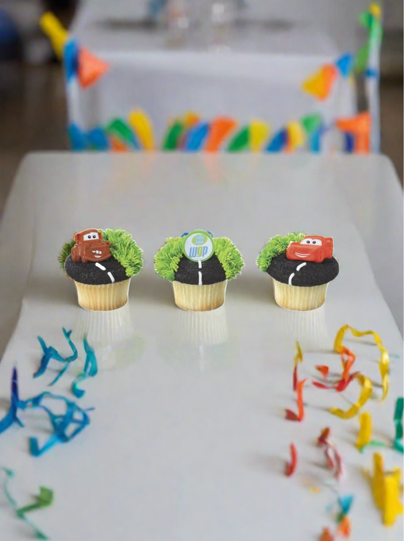 World Grand Prix Cupcakes - (Pack of 6)