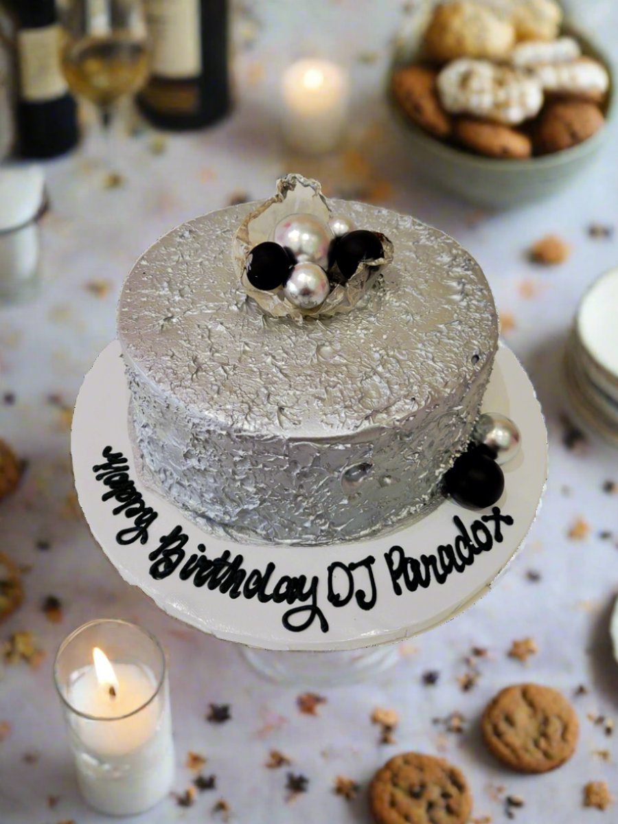 Alayah Gold Birthday Cake