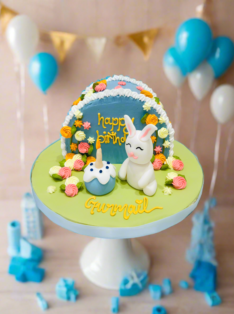 Bunny Arch Cream Cake