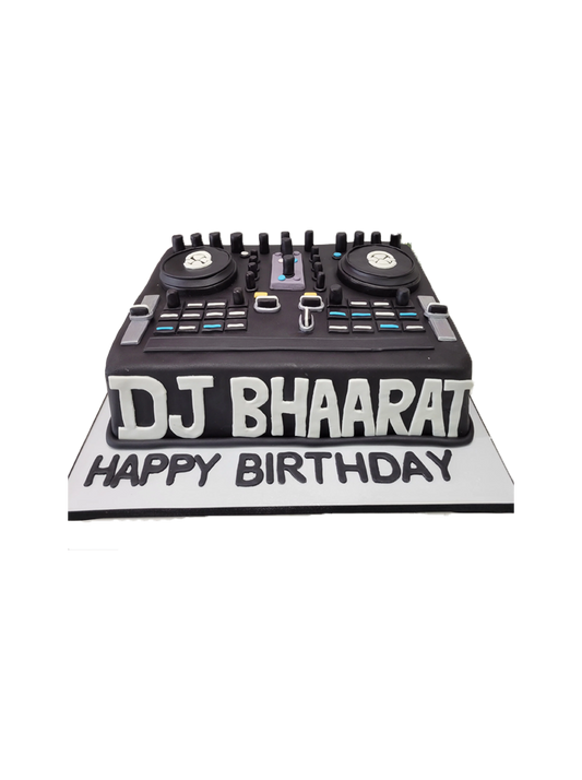 Dj Bhaarat Fondent Cake
