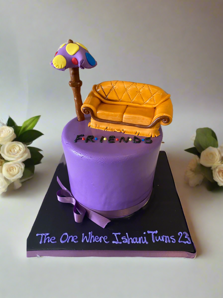 Friends Couch Fondant Cake