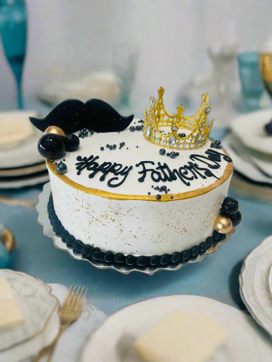 KING FATHER'S DAY CAKE