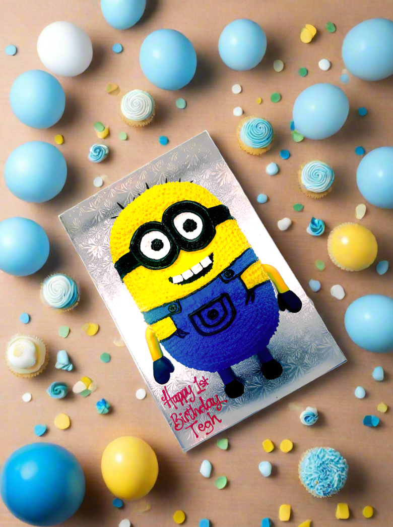 Tegh Minion Molded Cake