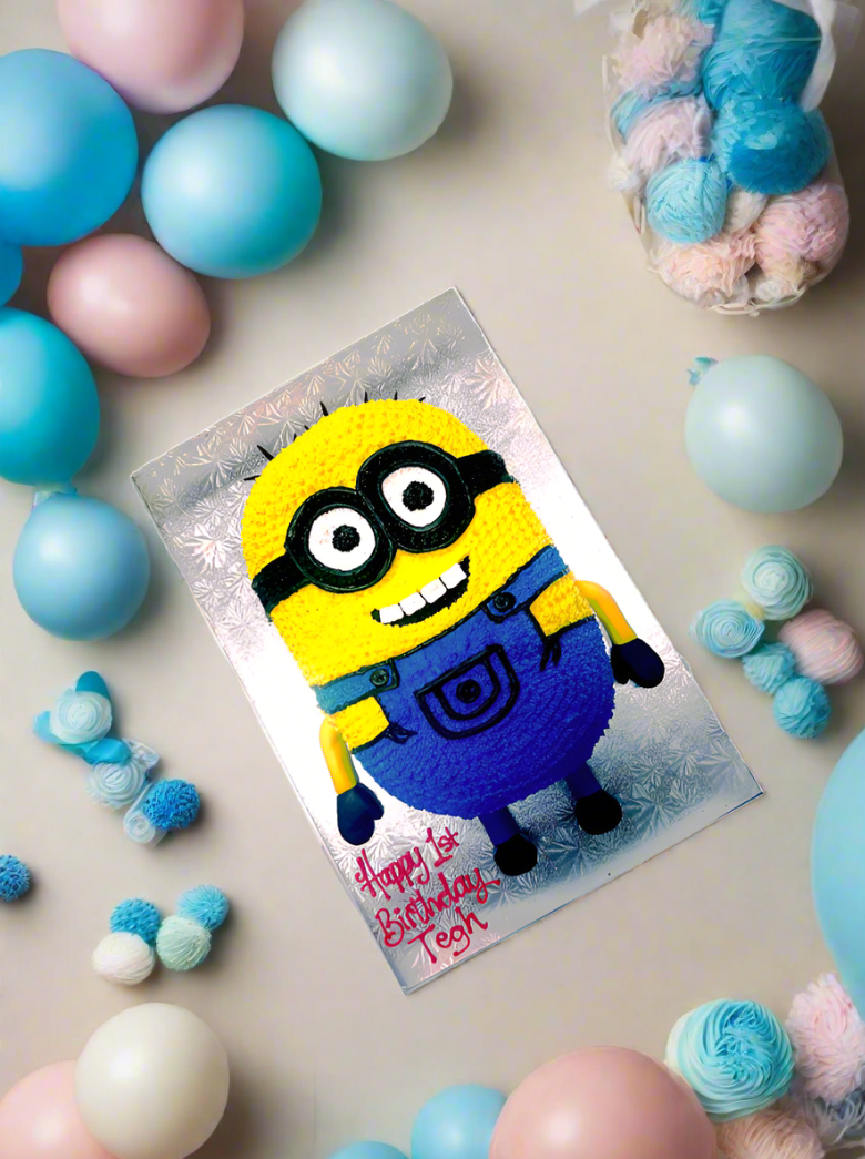 Tegh Minion Molded Cake