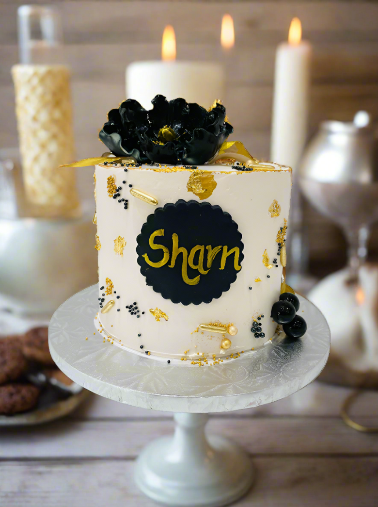 Sharn Ivory & Gold Cream Cake