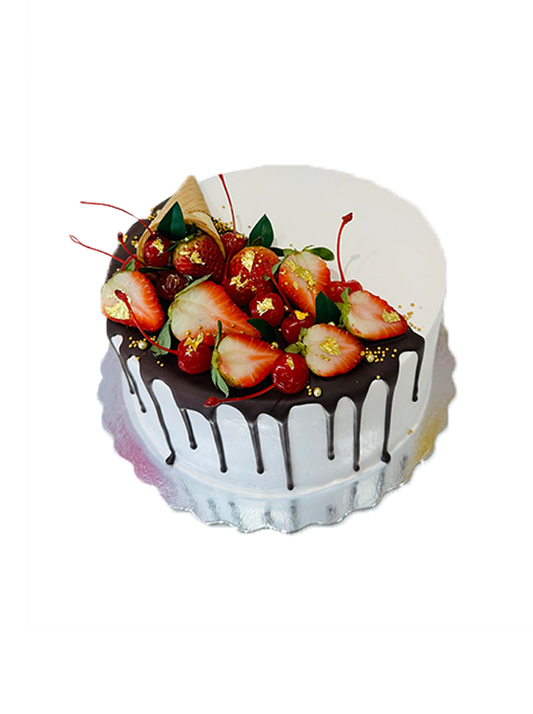 Strawberry & Cone Cream Cake