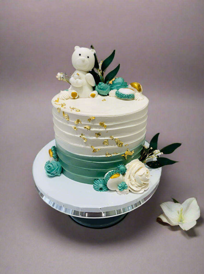 Teddy Cream Birthday Cake