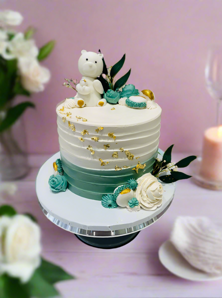 Teddy Cream Birthday Cake